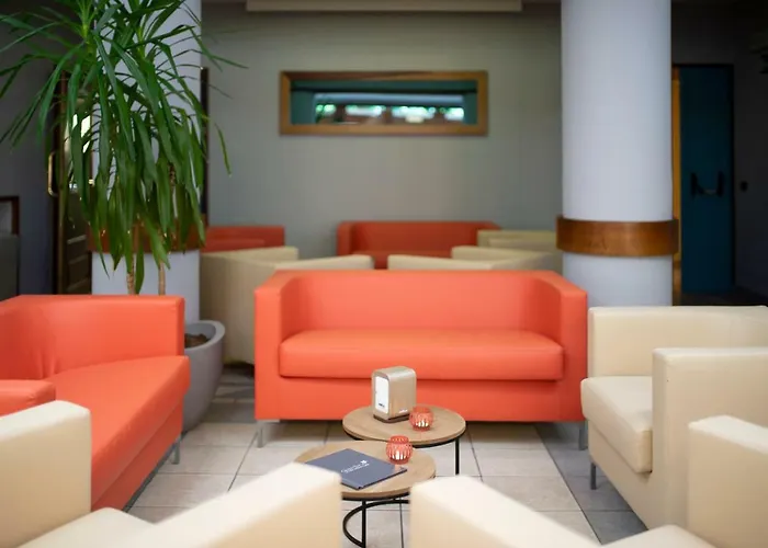 Giardino 酒店 坎诺比奥